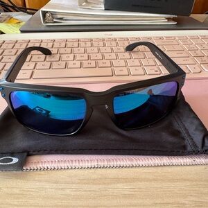 Oakley Blue Holbrooks with Blue Lenses